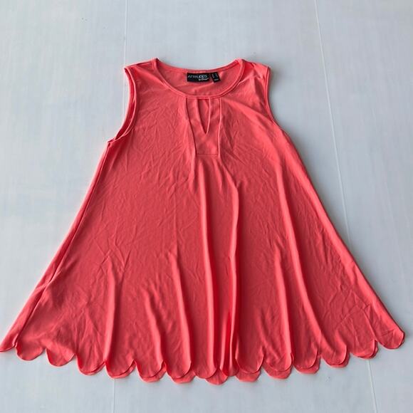 Attitudes by Renee Women's SIZE XS Keyhole A-Line Scalloped Hem Top Blouse - Picture 2 of 7